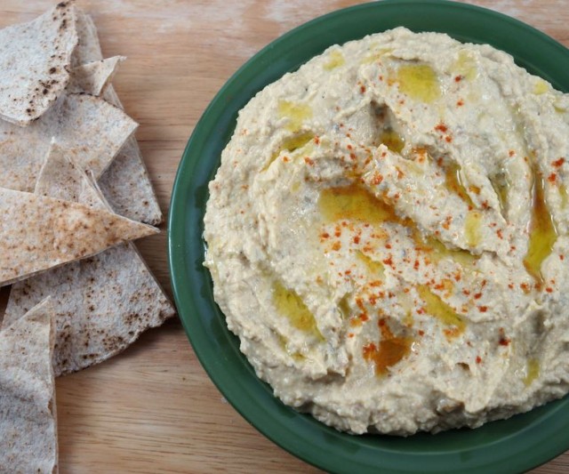 Receta de Hummus de Berenjena