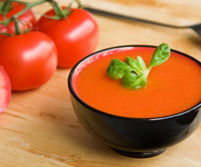 Cómo Hacer Sopa de Tomates